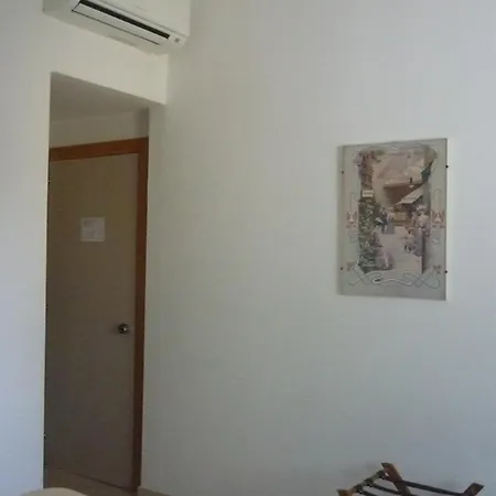 מלון Milano 2*