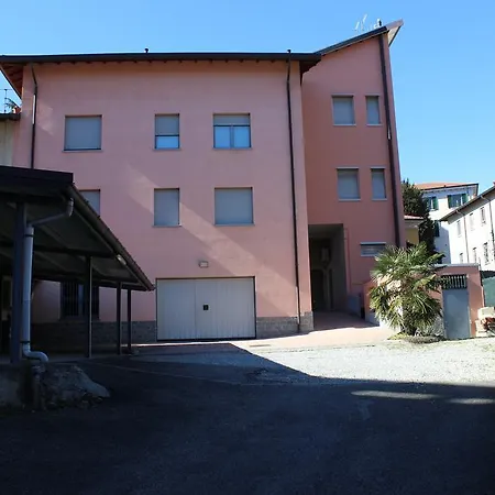 מלון Milano קומו